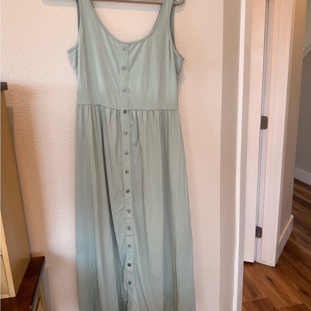 Mint Green Sleeveless Button-Down Dress